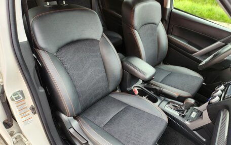 Subaru Forester, 2015 год, 1 850 000 рублей, 10 фотография