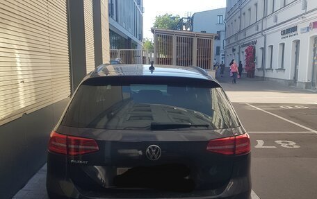 Volkswagen Passat B8 рестайлинг, 2019 год, 1 950 000 рублей, 6 фотография