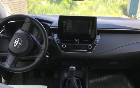 Toyota Corolla, 2020 год, 1 980 000 рублей, 3 фотография