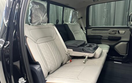 Rambler 1500, 2025 год, 11 350 000 рублей, 37 фотография