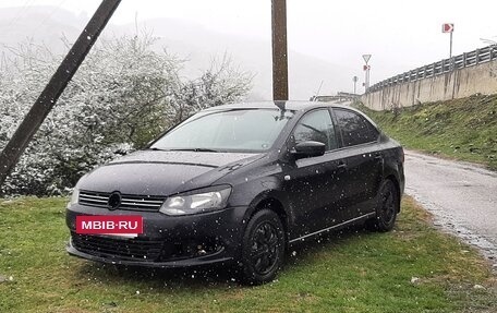Volkswagen Polo VI (EU Market), 2012 год, 658 000 рублей, 2 фотография