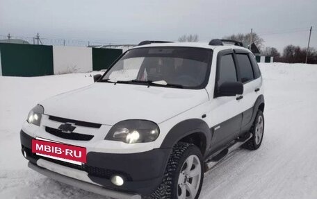 Chevrolet Niva I рестайлинг, 2014 год, 600 000 рублей, 10 фотография