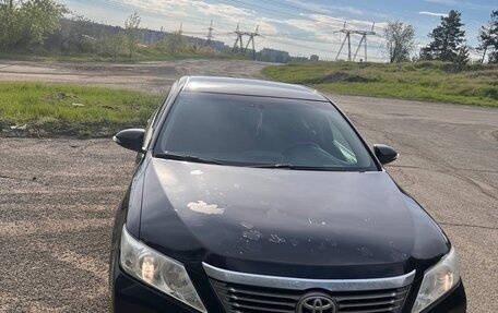 Toyota Camry, 2013 год, 1 600 000 рублей, 6 фотография