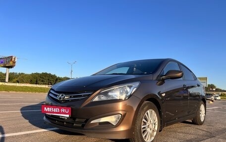 Hyundai Solaris II рестайлинг, 2016 год, 900 000 рублей, 17 фотография