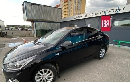 Hyundai Solaris II рестайлинг, 2017 год, 1 200 000 рублей, 10 фотография