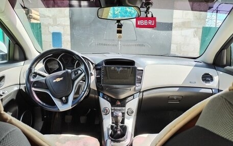 Chevrolet Cruze II, 2012 год, 770 000 рублей, 4 фотография