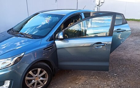 KIA Rio III рестайлинг, 2013 год, 860 000 рублей, 3 фотография