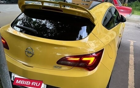 Opel Astra J, 2012 год, 1 350 000 рублей, 2 фотография