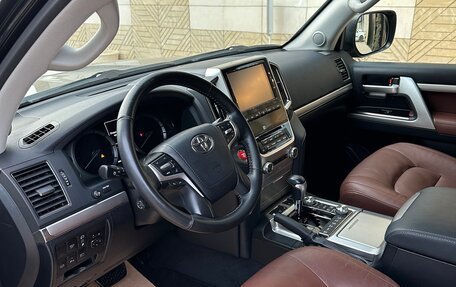 Toyota Land Cruiser 200, 2019 год, 6 690 000 рублей, 11 фотография