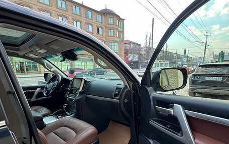 Toyota Land Cruiser 200, 2019 год, 6 690 000 рублей, 14 фотография