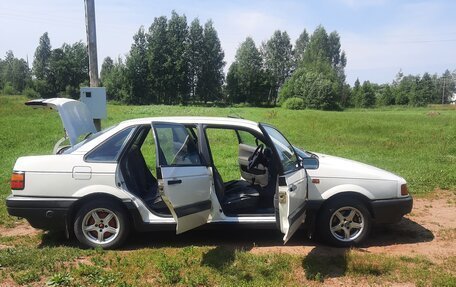 Volkswagen Passat B3, 1990 год, 250 000 рублей, 4 фотография