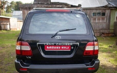 Toyota Land Cruiser 100 рестайлинг 2, 2007 год, 3 000 000 рублей, 1 фотография