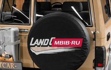 Toyota Land Cruiser 70, 2022 год, 6 800 000 рублей, 7 фотография