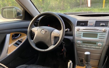 Toyota Camry, 2007 год, 860 000 рублей, 10 фотография
