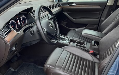 Volkswagen Passat B8 рестайлинг, 2015 год, 1 500 000 рублей, 10 фотография