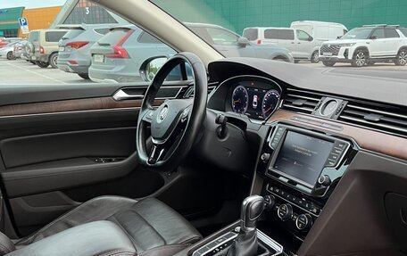 Volkswagen Passat B8 рестайлинг, 2015 год, 1 500 000 рублей, 12 фотография