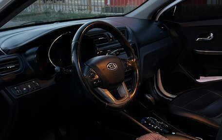 KIA Rio III рестайлинг, 2012 год, 750 000 рублей, 18 фотография