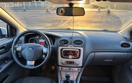 Ford Focus II рестайлинг, 2010 год, 900 000 рублей, 9 фотография