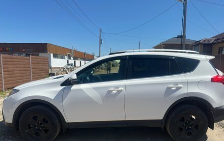 Toyota RAV4, 2013 год, 1 615 000 рублей, 2 фотография