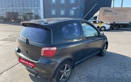 Toyota Yaris I рестайлинг, 2000 год, 450 000 рублей, 6 фотография