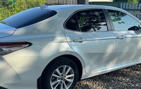Toyota Camry, 2018 год, 2 100 000 рублей, 3 фотография