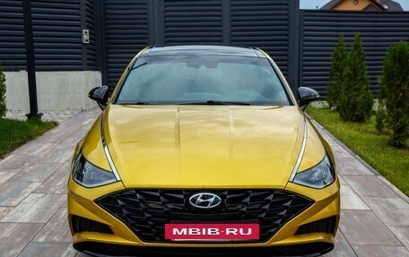 Hyundai Sonata VIII, 2021 год, 2 400 000 рублей, 4 фотография
