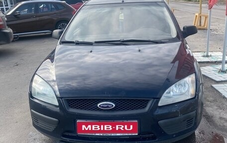Ford Focus II рестайлинг, 2005 год, 300 000 рублей, 1 фотография