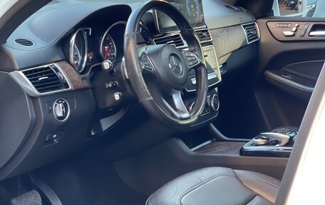 Mercedes-Benz GLS, 2016 год, 3 090 000 рублей, 22 фотография