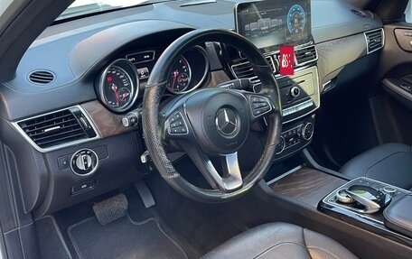 Mercedes-Benz GLS, 2016 год, 3 090 000 рублей, 21 фотография