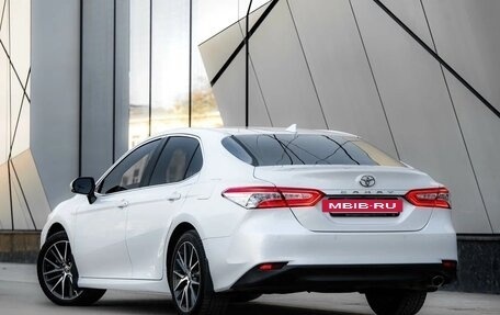 Toyota Camry, 2022 год, 3 600 000 рублей, 18 фотография