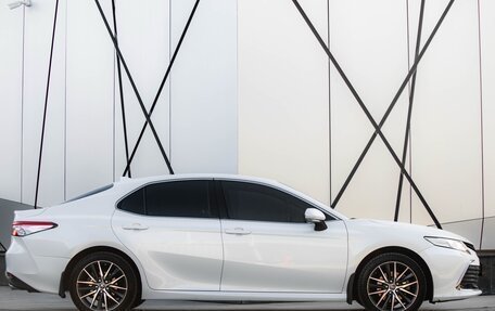 Toyota Camry, 2022 год, 3 600 000 рублей, 28 фотография
