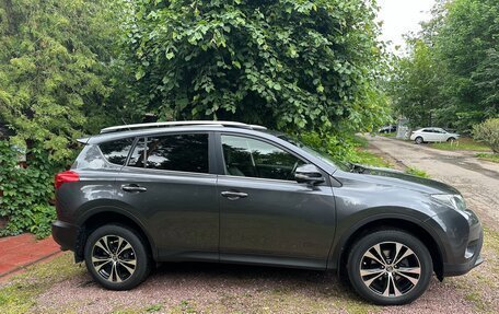 Toyota RAV4, 2015 год, 2 100 000 рублей, 4 фотография