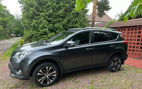 Toyota RAV4, 2015 год, 2 100 000 рублей, 5 фотография