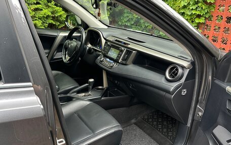 Toyota RAV4, 2015 год, 2 100 000 рублей, 12 фотография