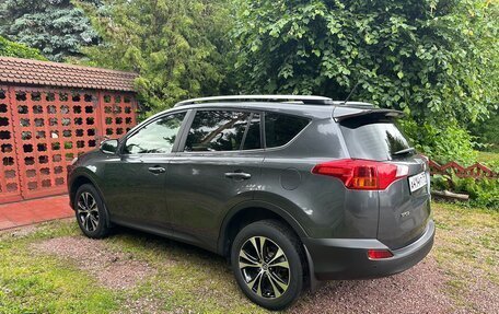 Toyota RAV4, 2015 год, 2 100 000 рублей, 6 фотография