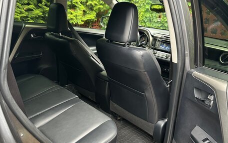 Toyota RAV4, 2015 год, 2 100 000 рублей, 13 фотография