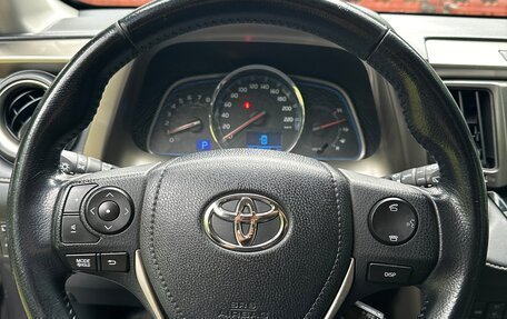 Toyota RAV4, 2015 год, 2 100 000 рублей, 14 фотография