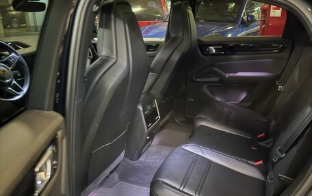 Porsche Cayenne III, 2021 год, 13 600 000 рублей, 7 фотография