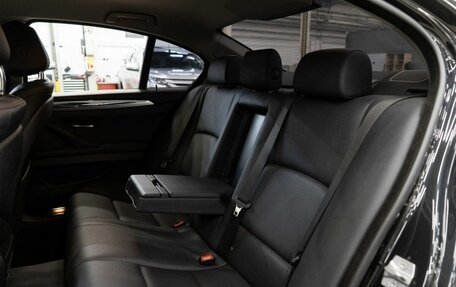 BMW 5 серия, 2014 год, 1 850 000 рублей, 11 фотография