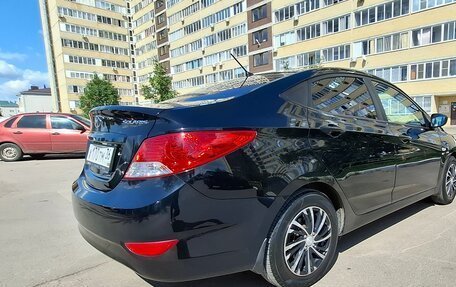 Hyundai Solaris II рестайлинг, 2012 год, 860 000 рублей, 8 фотография
