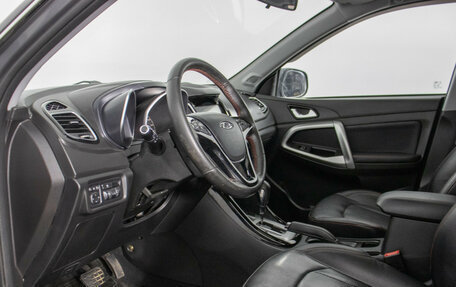 Chery Tiggo 5 I рестайлинг, 2017 год, 1 030 000 рублей, 10 фотография