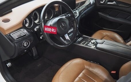 Mercedes-Benz CLS, 2015 год, 4 250 000 рублей, 10 фотография