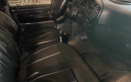 Hyundai H-1 II рестайлинг, 1998 год, 150 000 рублей, 3 фотография