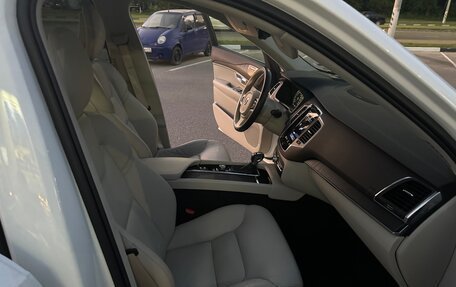 Volvo XC90 II рестайлинг, 2019 год, 4 850 000 рублей, 2 фотография