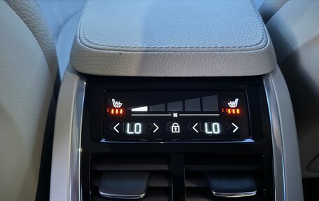 Volvo XC90 II рестайлинг, 2019 год, 4 850 000 рублей, 16 фотография