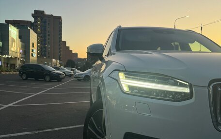 Volvo XC90 II рестайлинг, 2019 год, 4 850 000 рублей, 28 фотография