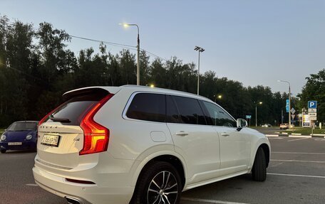 Volvo XC90 II рестайлинг, 2019 год, 4 850 000 рублей, 25 фотография