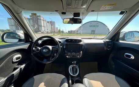 KIA Soul II рестайлинг, 2016 год, 1 220 000 рублей, 13 фотография