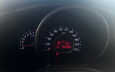 KIA Soul II рестайлинг, 2016 год, 1 220 000 рублей, 18 фотография