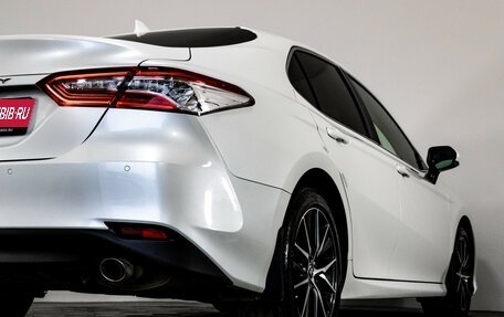Toyota Camry, 2021 год, 3 199 000 рублей, 6 фотография